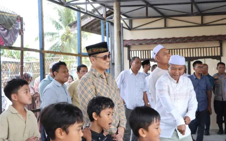Polres Batola Hadir Untuk Masyarakat Lewat Ibadah Kurban dan Aksi Sosial