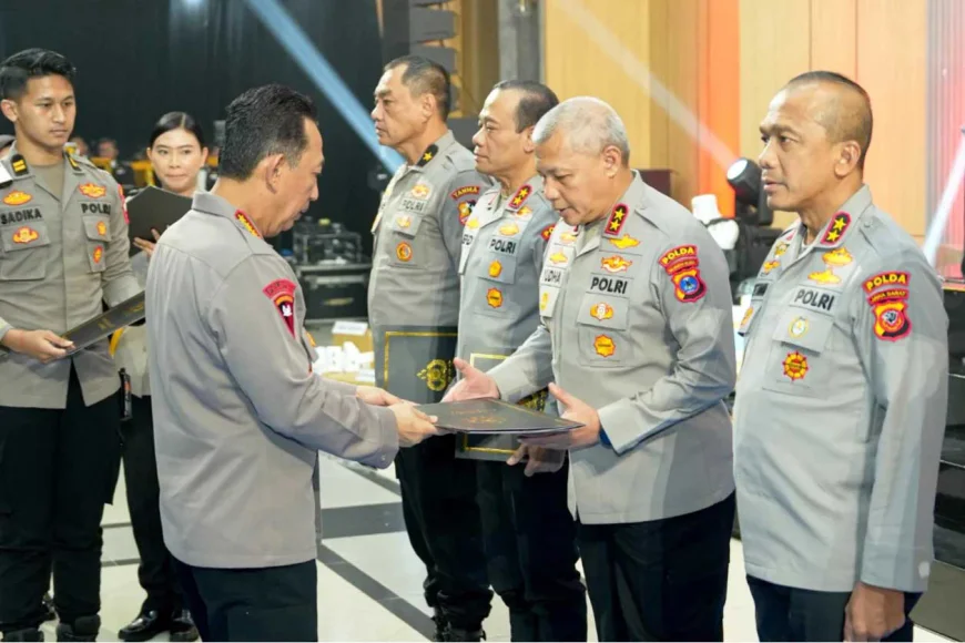 Inovatif Kelola Aset, Kapolda Kalimantan Selatan Terima Penghargaan dari Kapolri