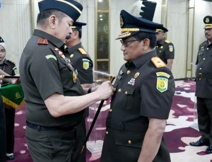 Jaksa Agung Mutasi Sejumlah Pejabat, Termasuk Kajati Kalsel