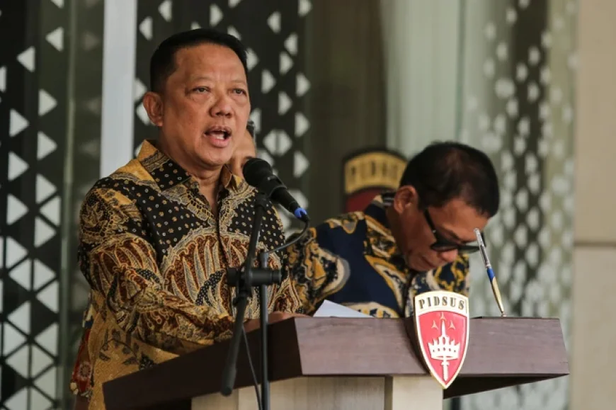 Usai Gaduh Penggeledahan, Eks Jampidsus Resmi Tersangka Perkara Dugaan Korupsi dan TPPU