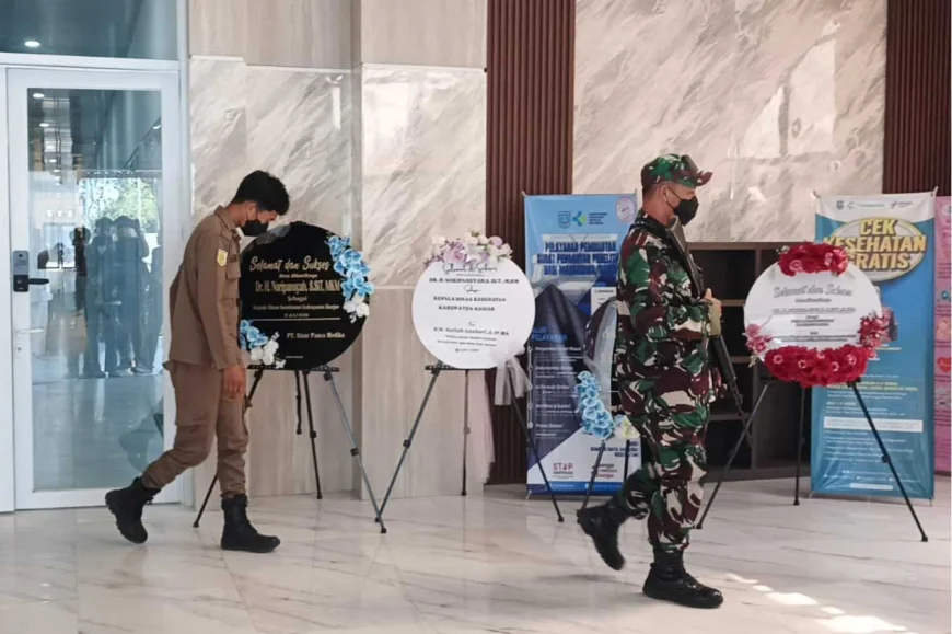 7 Jam Penggeledahan di Kantor Dinas Kesehatan, Kejari Banjar Bawa Puluhan Dokumen