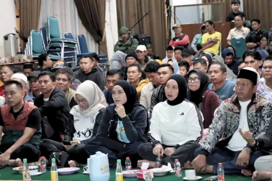 Pakai Jersey Argentina, Kapolres Batola Nobar Piala Dunia 2026 Bersama Forkopimda