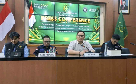 Tak Hanya Mobil, Kejari Batola Sita Puluhan Tas dari Tersangka Korupsi PDAM