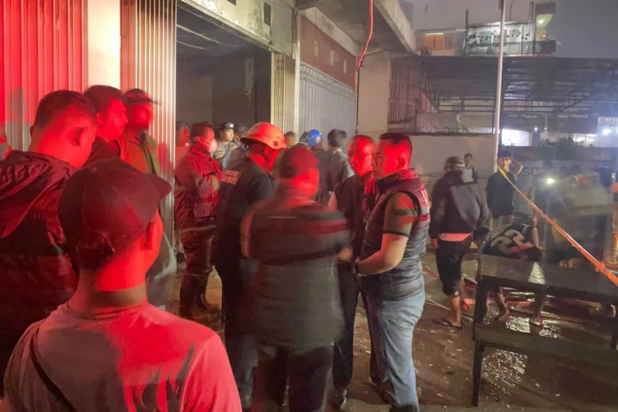 Alfamart Gambut Banjar Terbakar, Terduga Pelaku Ditemukan Tewas di Kamar Mandi