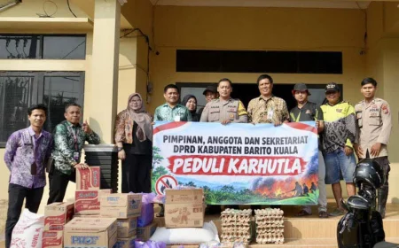 Dukung Penanganan Karhutla, DPRD Batola Kirim Bantuan ke Tiga Posko Utama