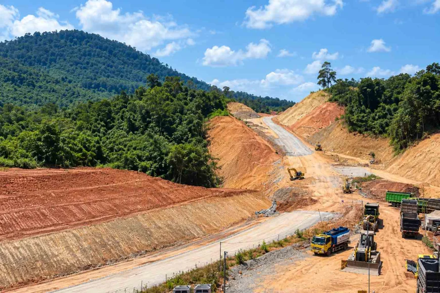 Relokasi Jalan Gunung Papua, Angkutan Barang Tak Boleh Lewat Jalur Alternatif Banjarbaru-Batulicin