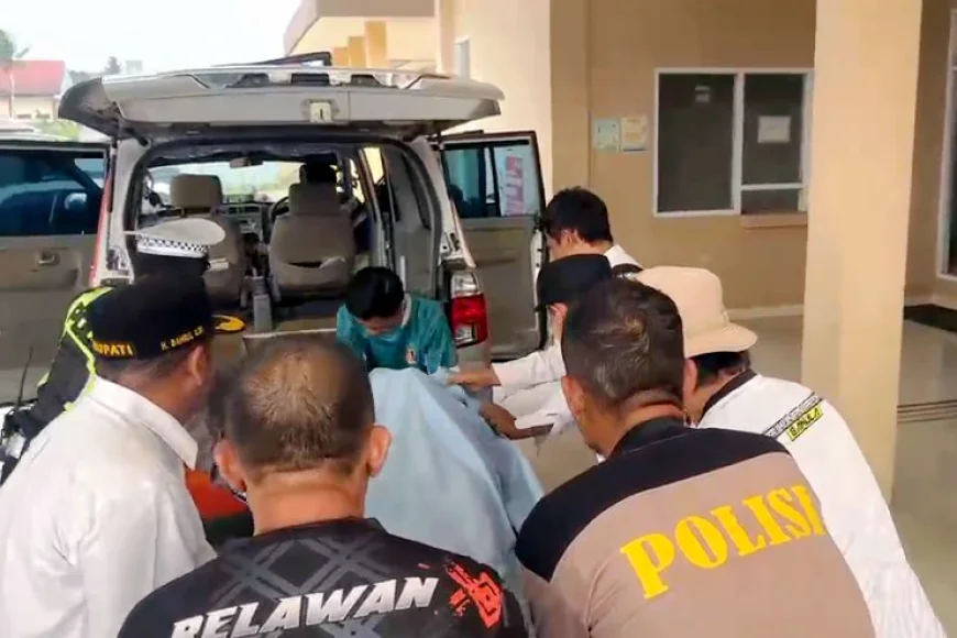 Berjibaku Memadamkan Karhutla di Alalak Batola, Relawan Sarimi Kayu Bulan Meninggal Dunia