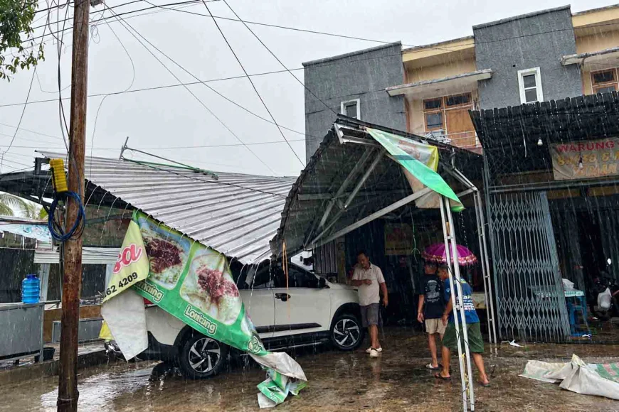 Setelah Dikepung Asap, Sejumlah Wilayah Kalsel Akhirnya Diguyur Hujan