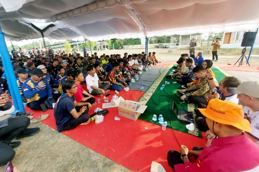 Ratusan Relawan Batola Kumpul di RTH Jembatan Barito, Bahas Penggunaan Banpres Karhutla